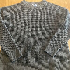 Time and Tru Dark Gray Waffle‎ Knit Crewneck Sweater